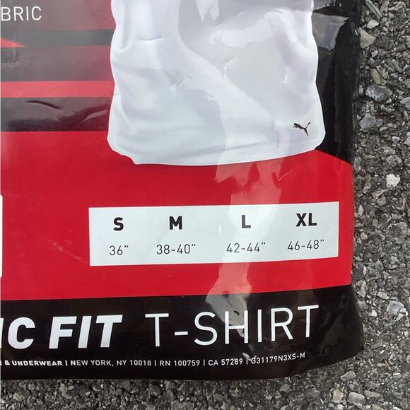 NWT PUMA Men's 3-Pack Classic Fit Crew Neck T-Shirt medium - Picture 4 of 4